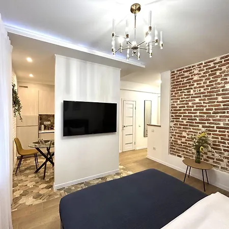 Apartmán Modern Apartment, 100m To Opera *