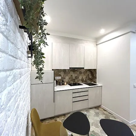 Apartmán Modern Apartment, 100m To Opera Lvov